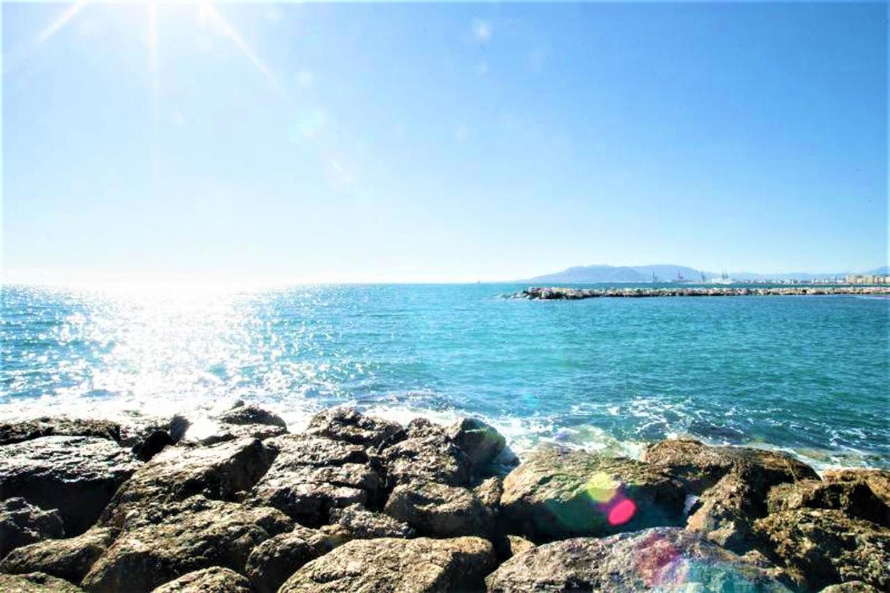 Apartamento Veronica H Malaga Ngoại thất bức ảnh