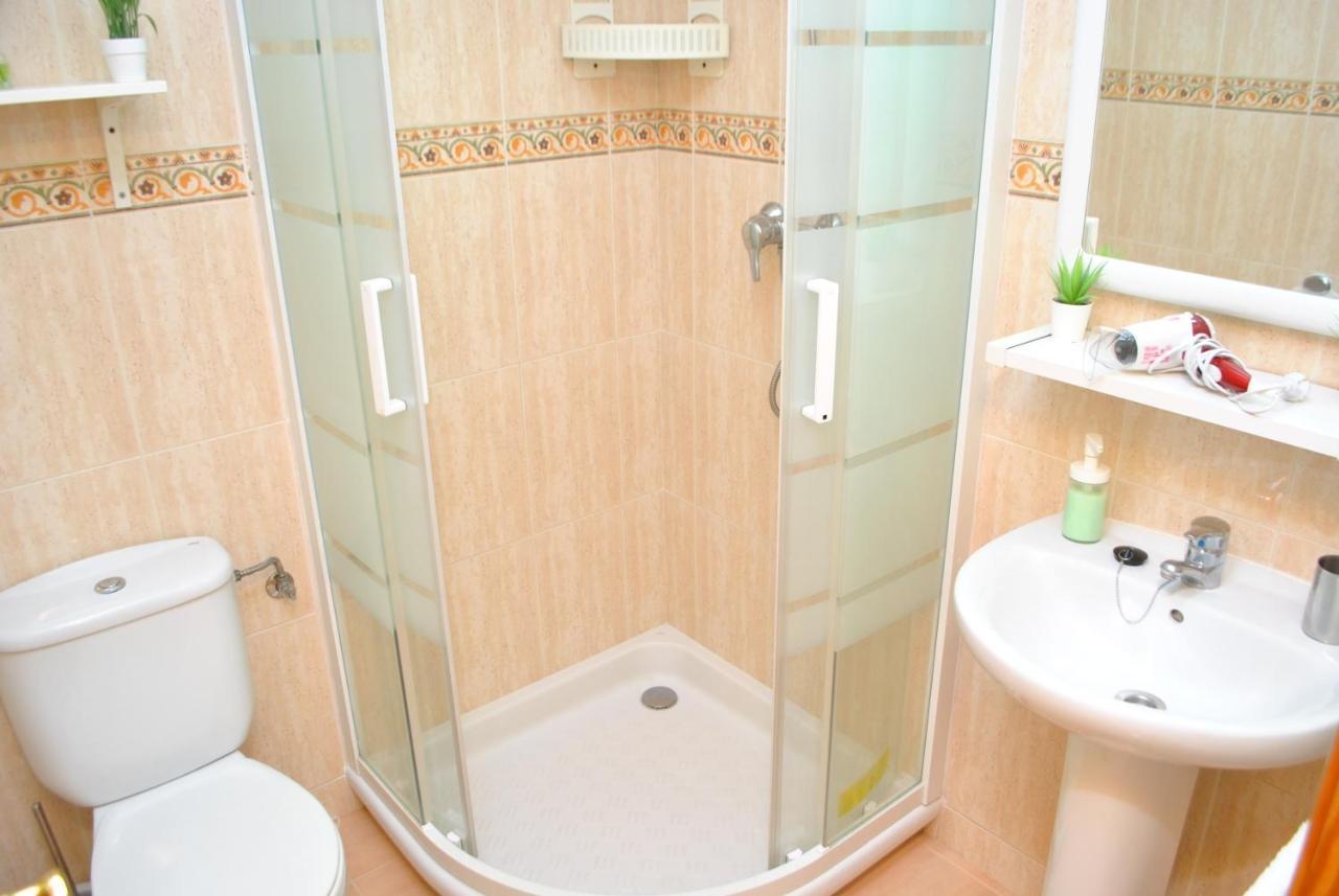 Apartamento Veronica H Malaga Ngoại thất bức ảnh
