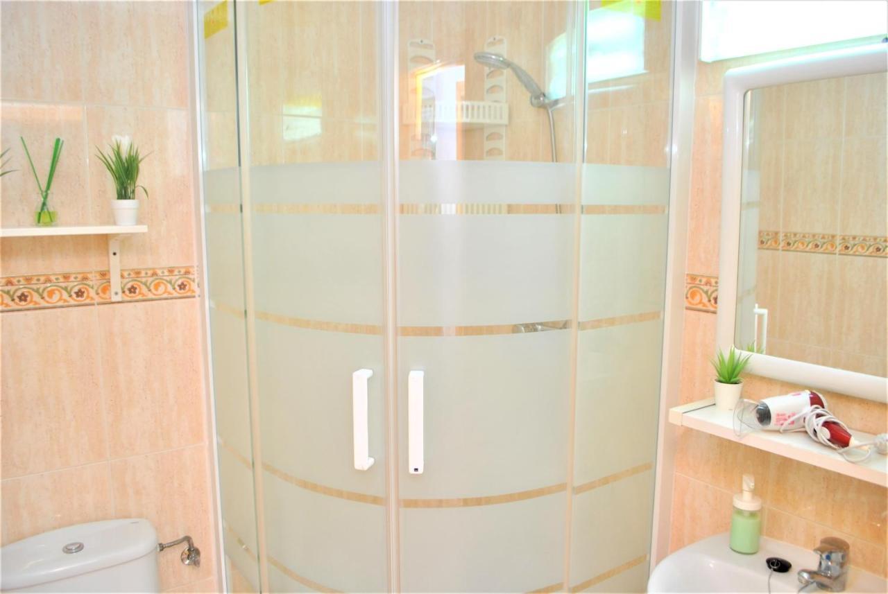 Apartamento Veronica H Malaga Ngoại thất bức ảnh